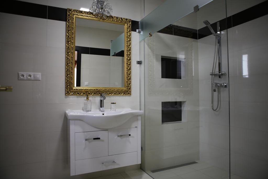 ברטיסלאבה Hotel Kotva חדר תמונה