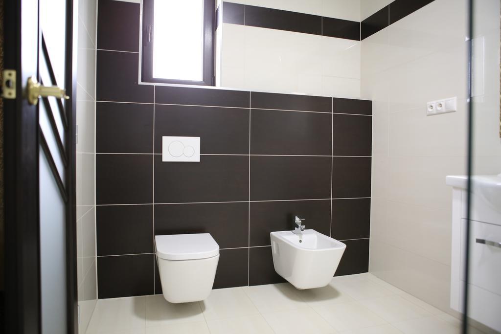 ברטיסלאבה Hotel Kotva מראה חיצוני תמונה