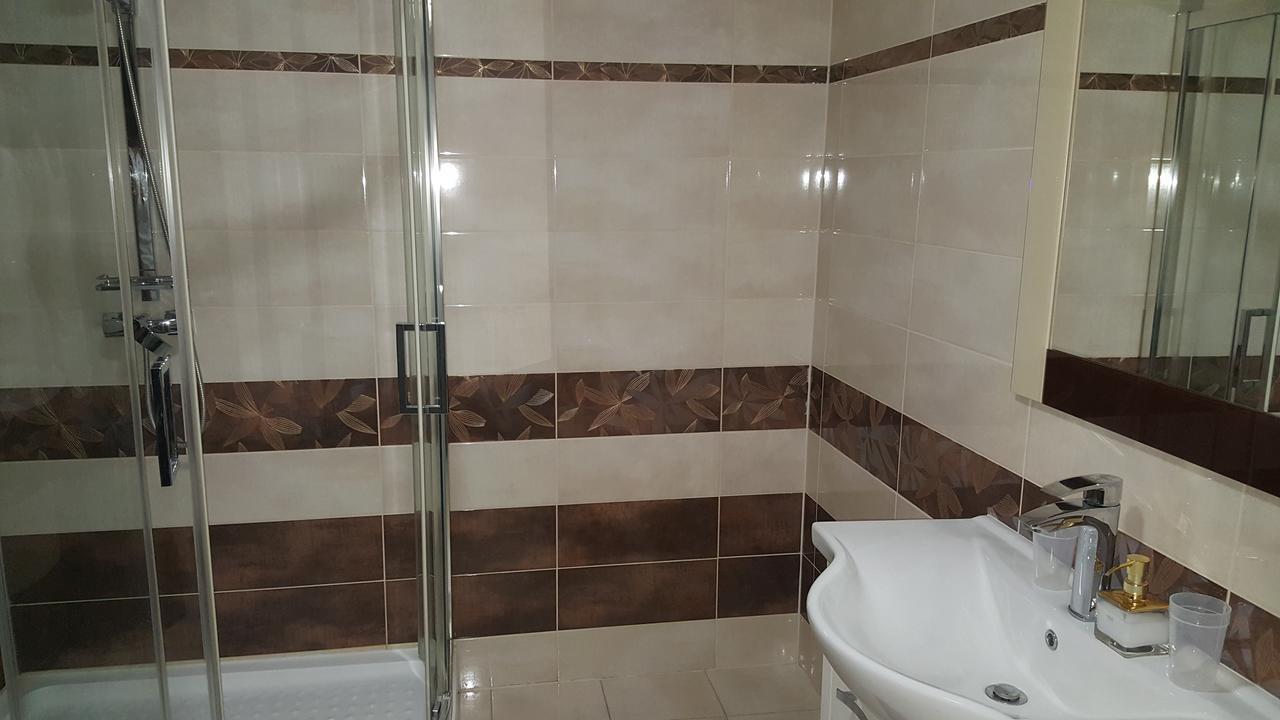 ברטיסלאבה Hotel Kotva מראה חיצוני תמונה